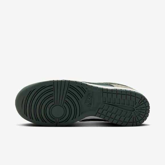 Size 12 • Nike Dunk Premium Low • Urban Landscape 2.0 • Cross-Posted • Firm main image 11